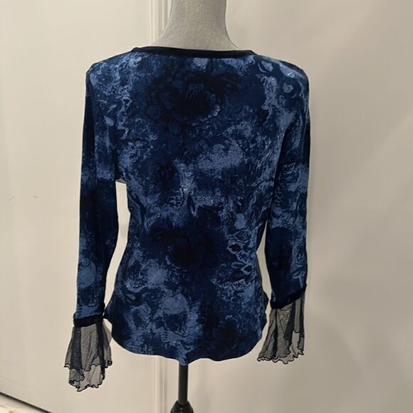 VanityTop - Picture 6 of 11